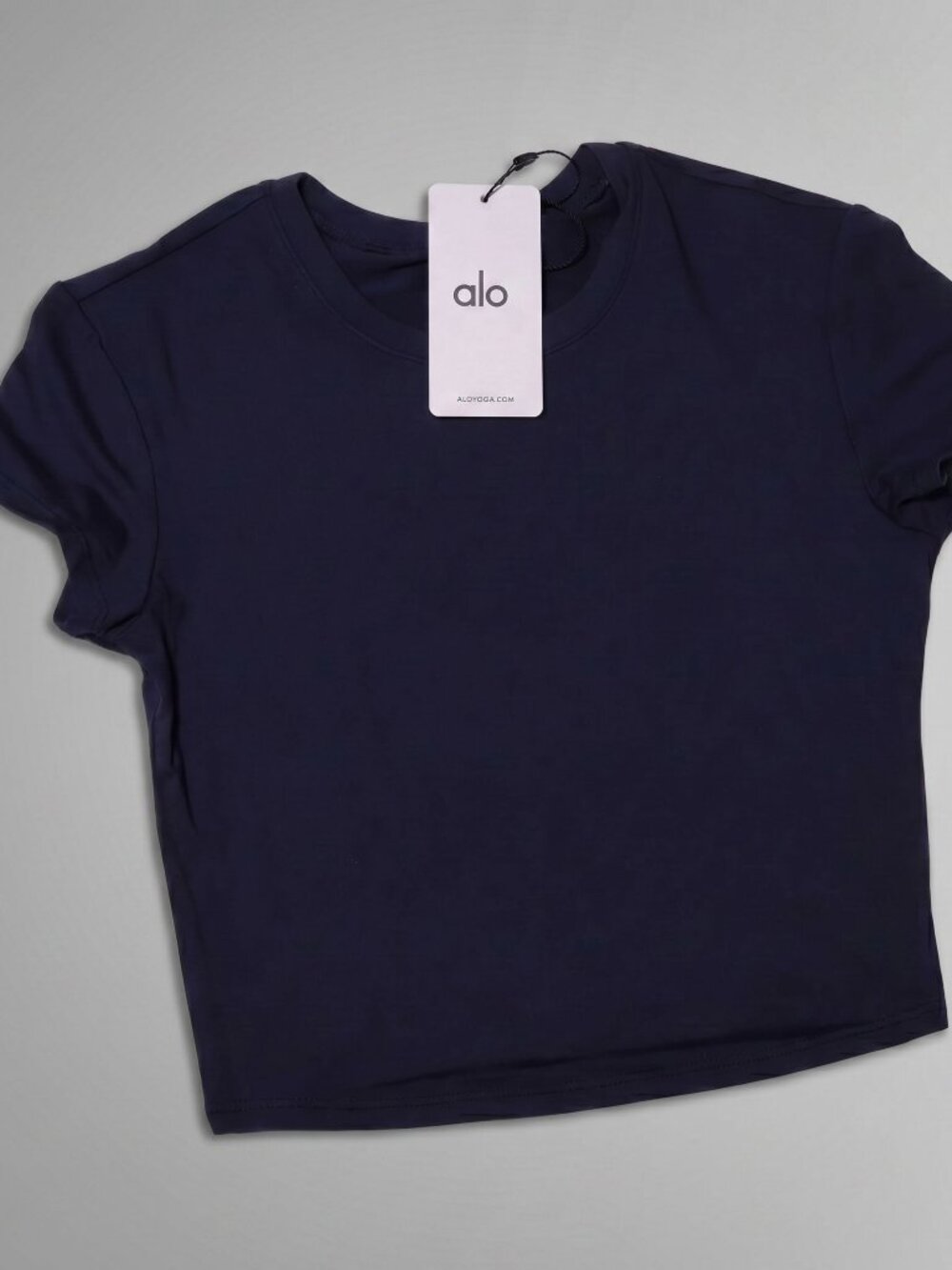 Alo Yoga Alosoft Crop Finesse Short Sleeve Navy Athletic Top [Size XS]